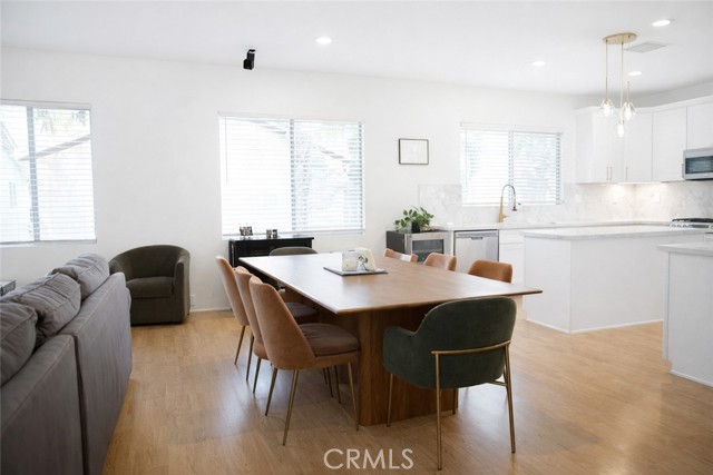 Detail Gallery Image 5 of 10 For 4689 Brookmore Ct, Riverside,  CA 92505 - 3 Beds | 3 Baths