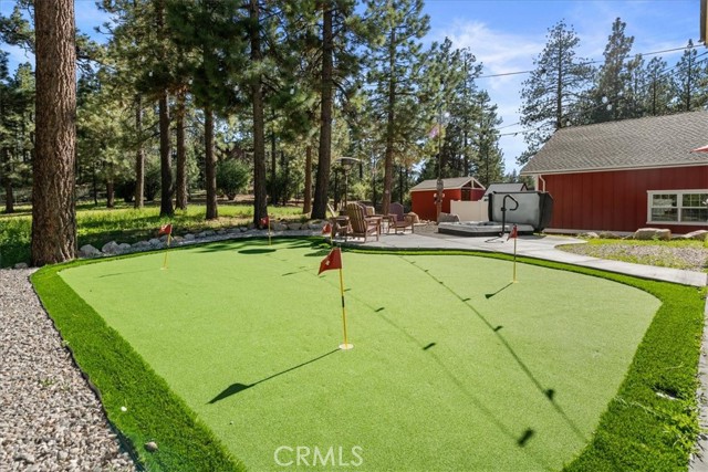 Detail Gallery Image 34 of 52 For 42425 Fox Farm Rd, Big Bear Lake,  CA 92315 - 2 Beds | 1 Baths