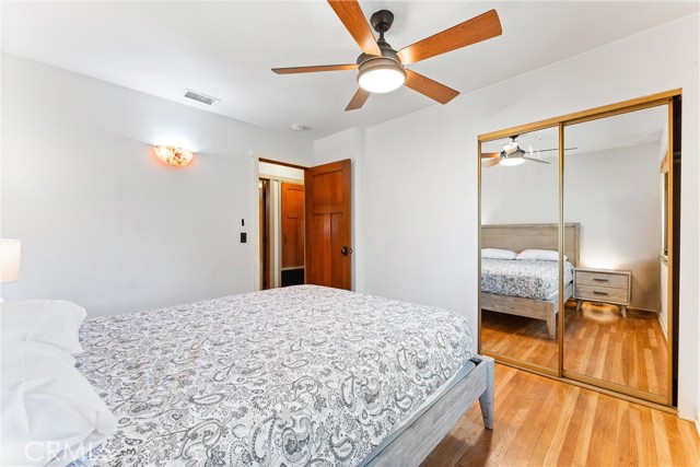 1944 W Lullaby Lane, Anaheim CA: https://media.crmls.org/medias/da1d6862-8a97-43fc-8401-66a31a091704.jpg