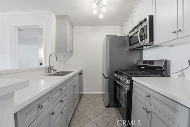 Detail Gallery Image 18 of 44 For 7320 Hawthorn Ave #108,  Los Angeles,  CA 90046 - 2 Beds | 2 Baths