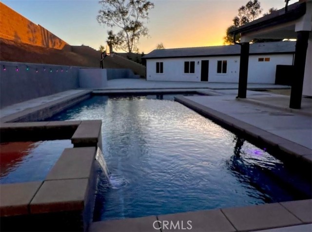 1204 Arbenz Circle, Corona CA: https://media.crmls.org/medias/da1ee5ad-8dbe-433d-8450-bd0c1d8755db.jpg