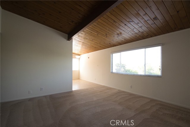 Detail Gallery Image 10 of 23 For 2400 Marshallfield Ln, Redondo Beach,  CA 90278 - – Beds | – Baths