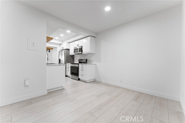 Detail Gallery Image 20 of 24 For 6835 Mulberry Ln, Garden Grove,  CA 92845 - 2 Beds | 2/1 Baths