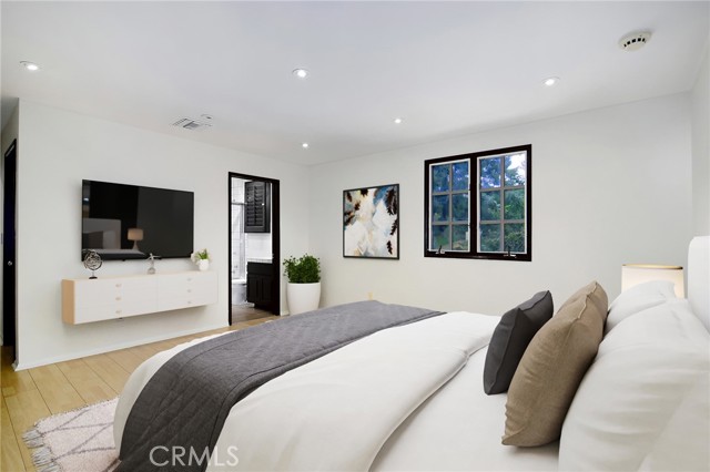3757 Coldstream, Tarzana CA: https://media.crmls.org/medias/da1fd6c0-9d6f-4807-8a56-24483c536cfc.jpg