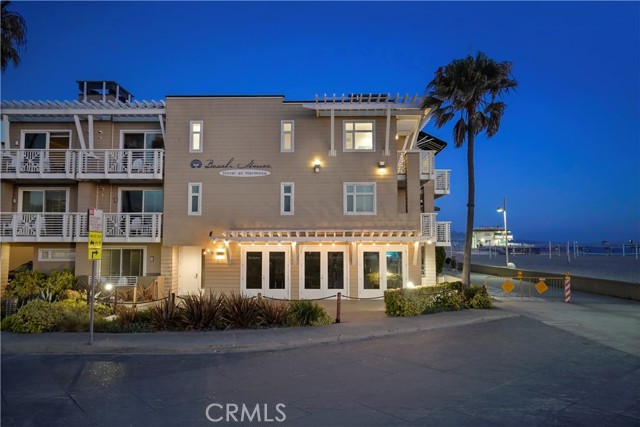 1300 The Strand, Hermosa Beach, California 90254, 1 Bedroom Bedrooms, ,1 BathroomBathrooms,Residential,For Sale,The Strand,SB24169998