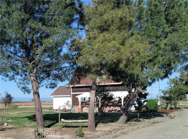 Detail Gallery Image 5 of 43 For 1762 County Road R, Willows,  CA 95988 - 4 Beds | 2 Baths