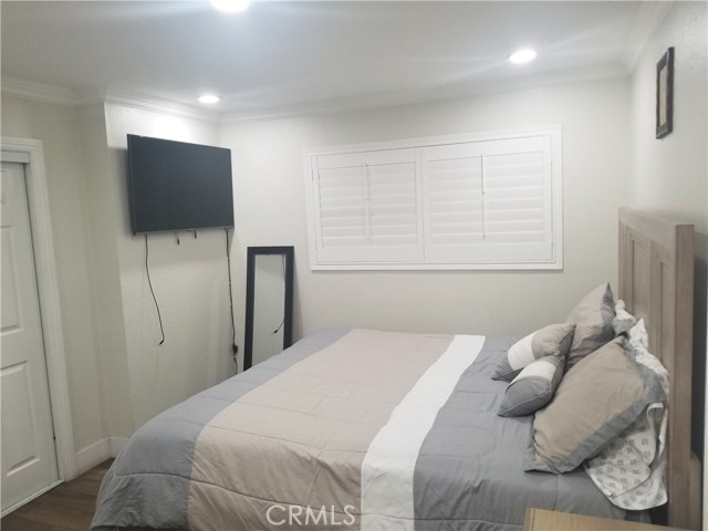 11871 162nd, Norwalk CA: https://media.crmls.org/medias/da2240dd-bc57-4b54-9d8a-3457caa56506.jpg