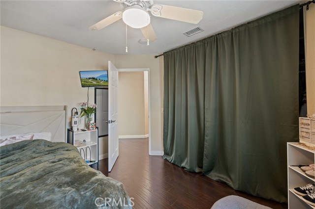 Image 24 of 52 For 42014 Roanoake St.