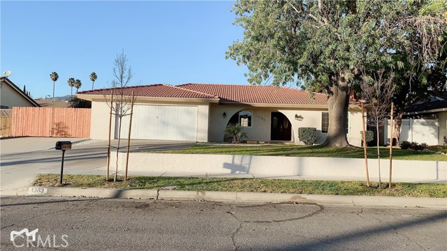 1383 Elmwood St, Upland, CA 91786