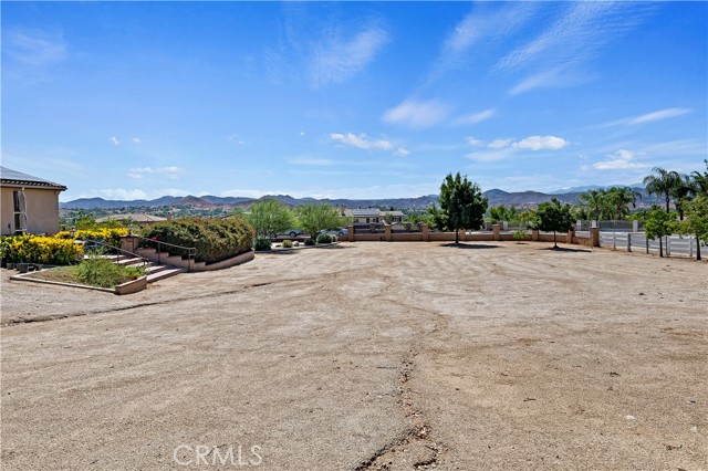 Detail Gallery Image 57 of 73 For 17650 Burl Hollow Dr, Riverside,  CA 92504 - 5 Beds | 4/1 Baths