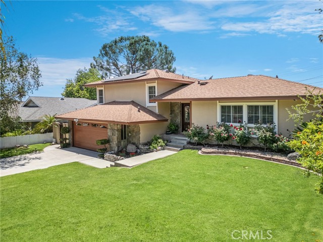 5644 Wadsworth Avenue, Highland CA: https://media.crmls.org/medias/da2519c1-287b-48e3-8cc6-d569c2fdb8ff.jpg