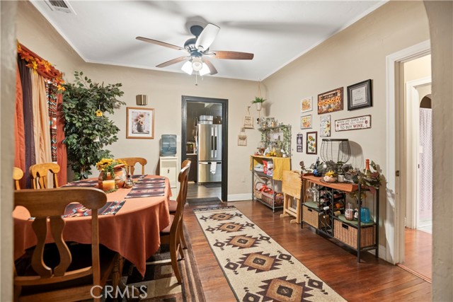Detail Gallery Image 6 of 22 For 1762 N Lugo Ave, San Bernardino,  CA 92404 - 3 Beds | 2 Baths
