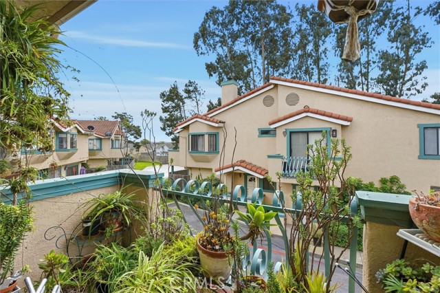 Detail Gallery Image 2 of 34 For 1277 Belridge St #4 C,  Oceano,  CA 93445 - 2 Beds | 2 Baths