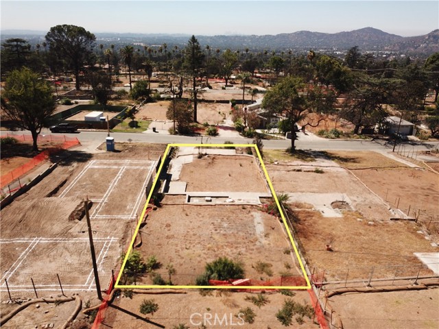445 Wapello Street, Altadena CA: https://media.crmls.org/medias/da2814bf-0ccc-4b04-8f6f-34355be71f26.jpg