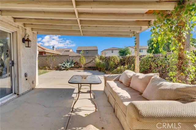 365 E Vodden Street, Rialto CA: https://media.crmls.org/medias/da2838ac-52e8-4ca5-948b-4bfe8e95603c.jpg