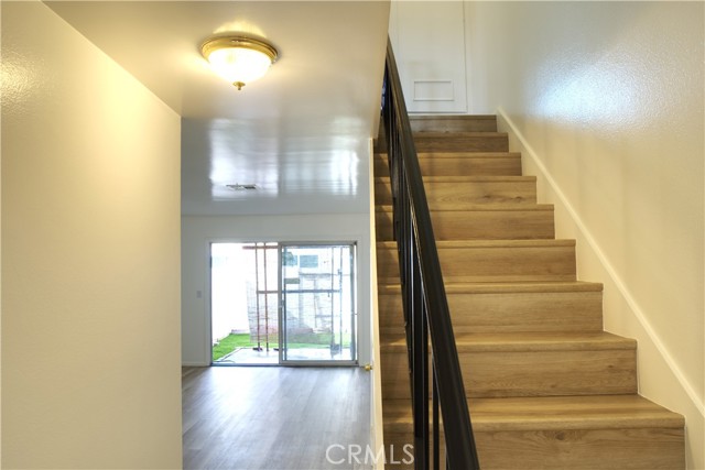 Detail Gallery Image 10 of 18 For 13422 Village #1/4,  Cerritos,  CA 90703 - 2 Beds | 1/1 Baths