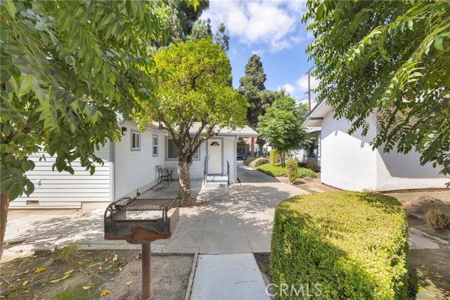 Detail Gallery Image 9 of 42 For 7606 7608 Pickering Ave, Whittier,  CA 90602 - 5 Beds | 4 Baths