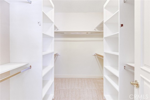 134 E Las Flores Ave, Arcadia CA: https://media.crmls.org/medias/da2a56a1-3ed9-4586-9d4a-18a2e0fca523.jpg
