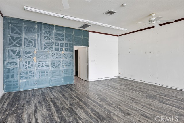  Commercial for Sale in Hawthorne, California