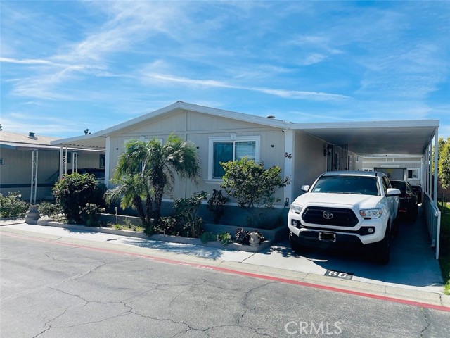 Front Image Thumbnail for CRIG26040282