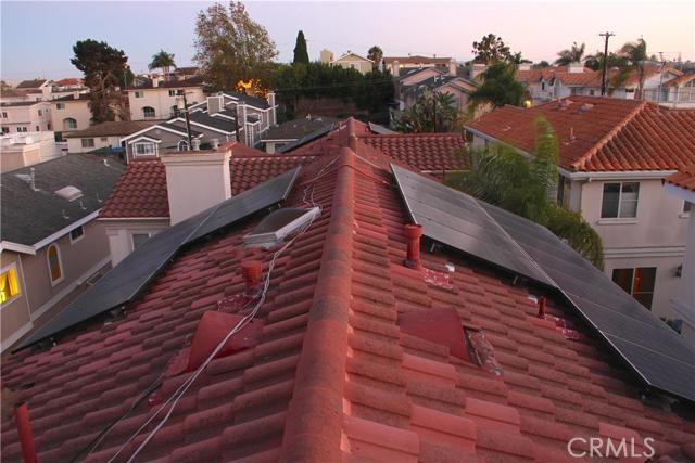 1917 CURTIS Avenue, Redondo Beach, California 90278, 4 Bedrooms Bedrooms, ,2 BathroomsBathrooms,Residential,Sold,CURTIS,SB16181957