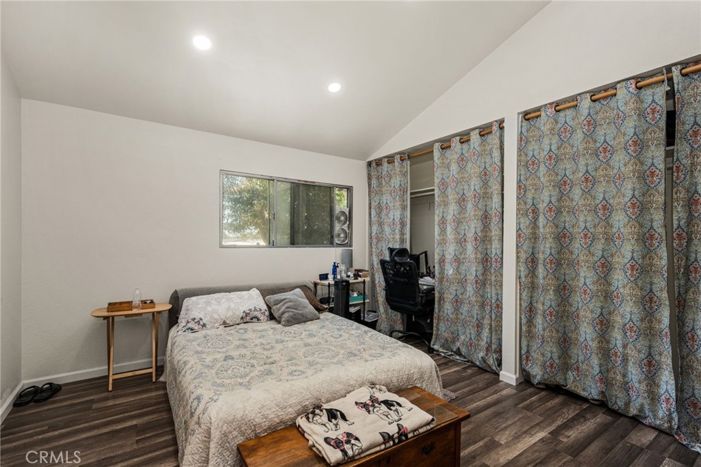 7381 Katella Avenue, photo 2
