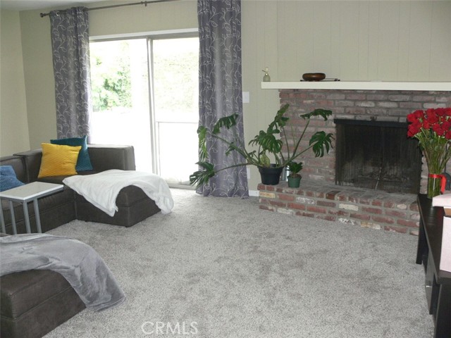 Detail Gallery Image 7 of 20 For 10904 1st Ave, Whittier,  CA 90603 - 4 Beds | 2 Baths