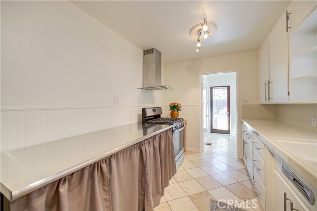 Detail Gallery Image 9 of 31 For 1835 Oak St, Paso Robles,  CA 93446 - 2 Beds | 2 Baths