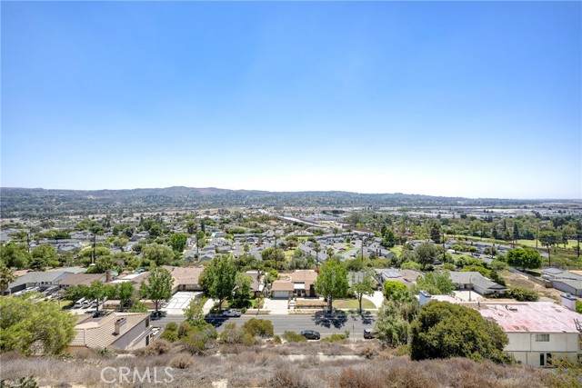 19662 Larkridge Drive, Yorba Linda CA: https://media.crmls.org/medias/da2dd80a-aa62-4d43-a1e9-1e2330a1bf0c.jpg