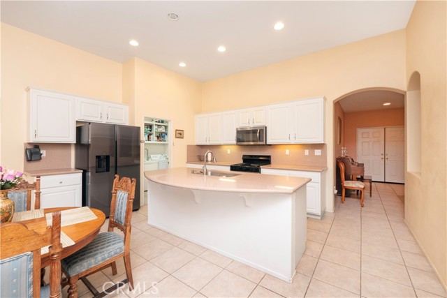 29100 Blue Spruce Circle, Menifee CA: https://media.crmls.org/medias/da2de853-158e-41be-8f28-6f8056523b8d.jpg