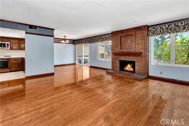 Living Room/Dining Room