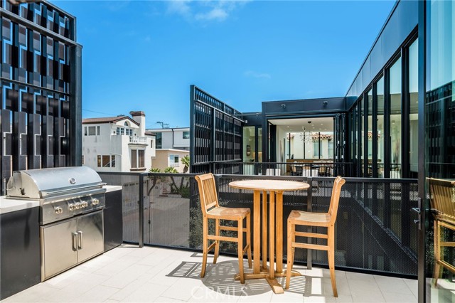 2821 Alma Avenue, Manhattan Beach CA: https://media.crmls.org/medias/da309196-2d47-4af9-8de8-d5d583cc62ef.jpg
