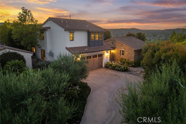 3 Stockmen Road, Ladera Ranch CA: https://media.crmls.org/medias/da309807-03a5-460b-a9ae-7510a1e9a85c.jpg