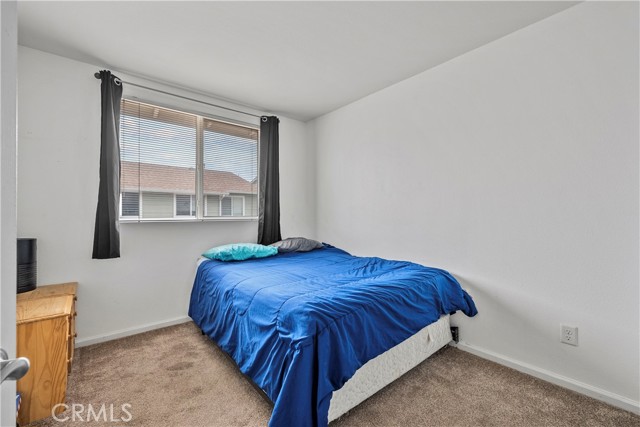 14552 Foothill photo 25