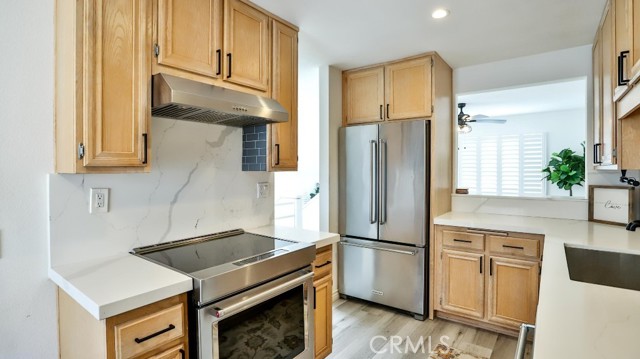 5739 E Stillwater Avenue, Orange CA: https://media.crmls.org/medias/da3109ed-bb52-4943-945e-558022407056.jpg