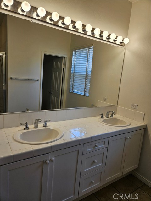 Detail Gallery Image 14 of 17 For 44 San Clemente, Irvine,  CA 92602 - 2 Beds | 2 Baths