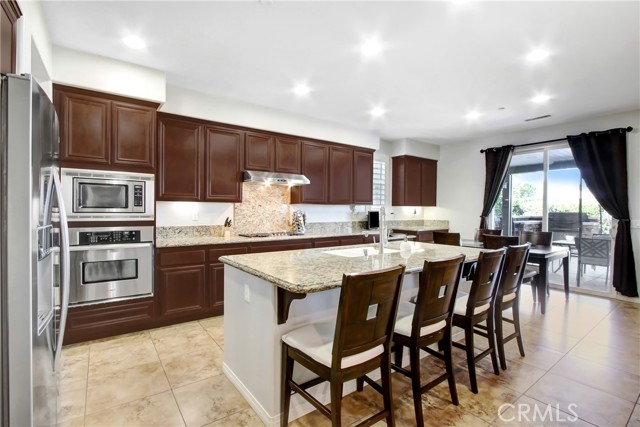 9271 Millionaire Lane, Riverside CA: https://media.crmls.org/medias/da31e3c8-217e-4887-939a-15f897e45675.jpg