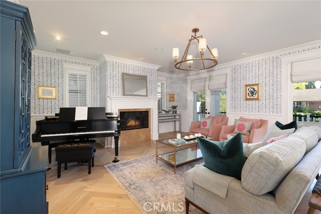 Detail Gallery Image 4 of 28 For 1949 Port Seabourne, Newport Beach,  CA 92660 - 5 Beds | 4 Baths