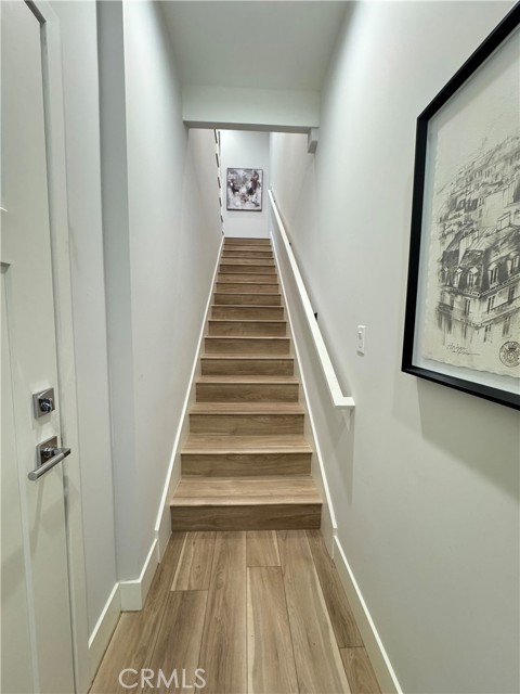 Image 7 of 41 For 1821 Westholmes Ave Avenue 1821