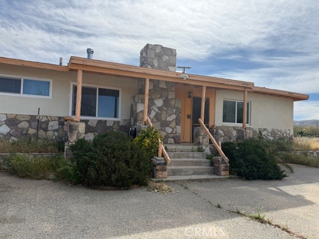 Detail Gallery Image 2 of 23 For 11507 Savage, Apple Valley,  CA 92308 - 2 Beds | 2 Baths