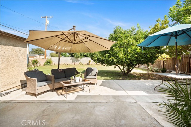 17913 E Kelby Street, Covina CA: https://media.crmls.org/medias/da35123a-a99e-4644-8de2-1a0d6eee2b1a.jpg