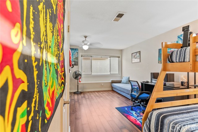 Detail Gallery Image 18 of 39 For 21016 Champlain, Lake Forest,  CA 92630 - 3 Beds | 2 Baths