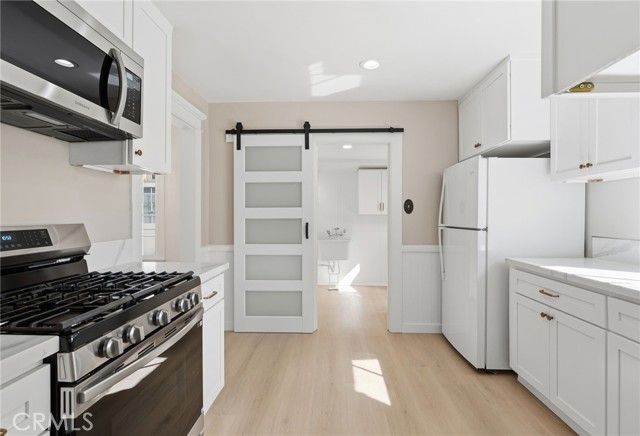 Detail Gallery Image 13 of 22 For 3756 Locust, Riverside,  CA 92501 - 2 Beds | 1 Baths