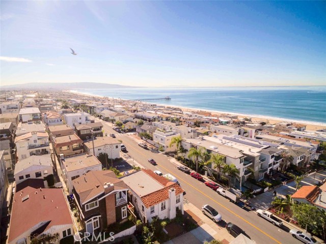 308 20th Place, Manhattan Beach, California 90266, 3 Bedrooms Bedrooms, ,2 BathroomsBathrooms,Residential,Sold,20th,SB17026923