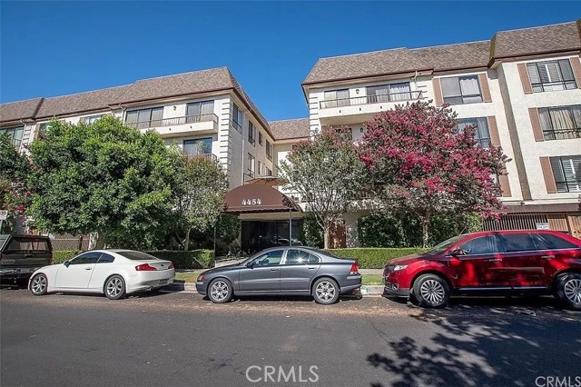 Detail Gallery Image 26 of 26 For 4454 Ventura Canyon Ave #305,  Sherman Oaks,  CA 91423 - 2 Beds | 2 Baths