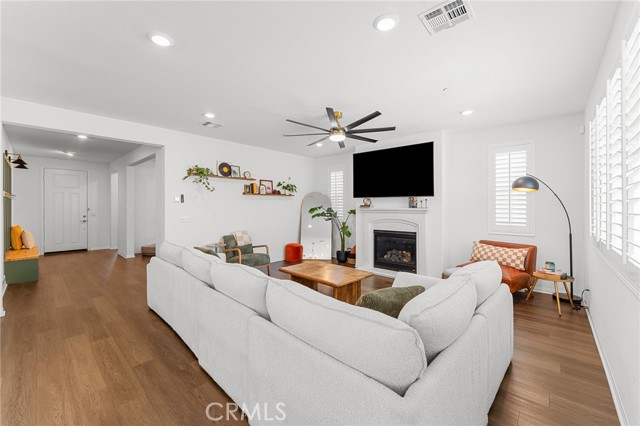 Detail Gallery Image 8 of 44 For 835 Orangedale Ave, Redlands,  CA 92374 - 4 Beds | 3 Baths