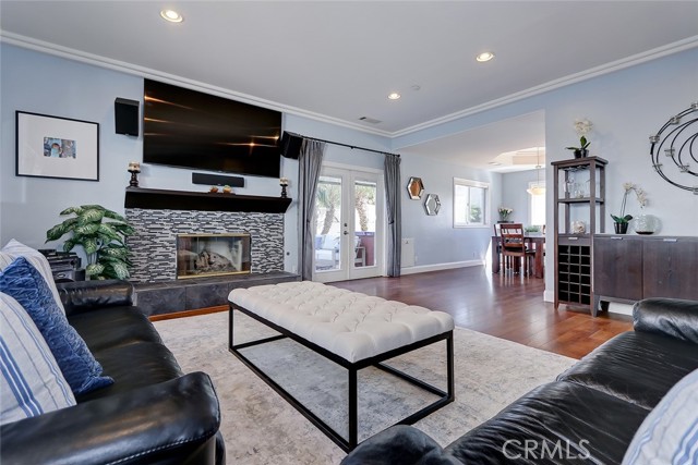 2409 Voorhees Avenue, Redondo Beach, California 90278, 4 Bedrooms Bedrooms, ,2 BathroomsBathrooms,Residential,Sold,Voorhees,SB21187406