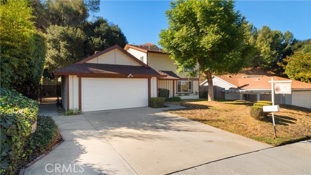 Detail Gallery Image 2 of 36 For 2851 Rio Lempa Dr, Hacienda Heights,  CA 91745 - 3 Beds | 3 Baths