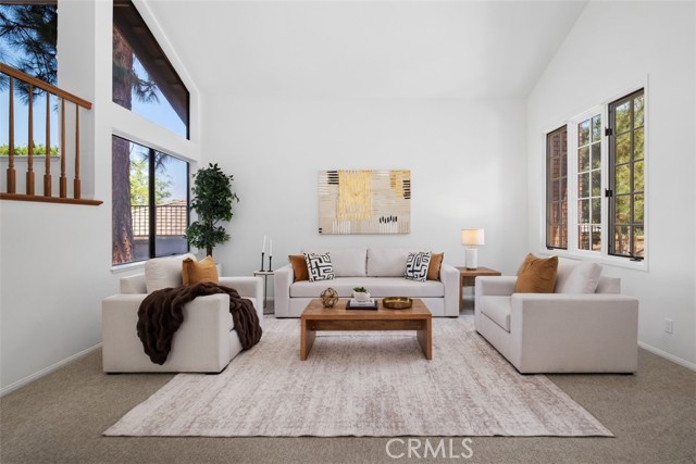 22571 Labrusca, Mission Viejo CA: https://media.crmls.org/medias/da3aad43-a3c0-4cb9-8f7f-f29b1450e3ae.jpg