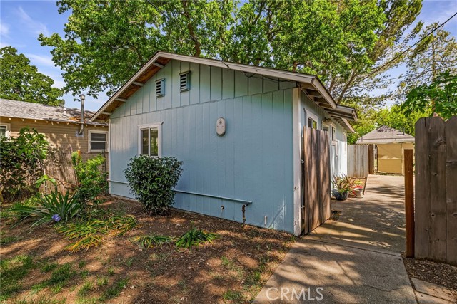 1617 Hemlock Street, Chico CA: https://media.crmls.org/medias/da3b4df4-7dd6-4cf8-a180-d6dc55420687.jpg